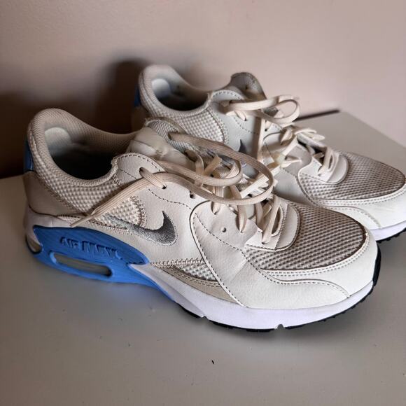 Nike Air Max Excee Women’s Sneakers Size 9.5 White Blue CD5432-128 - Picture 2 of 9
